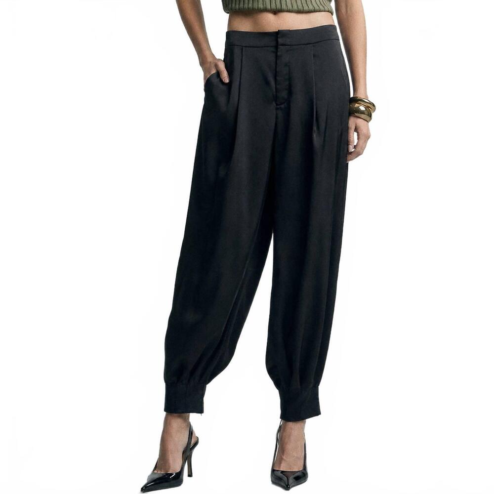 NEW AVEC LES FILLES pleated satin balloon pants in black